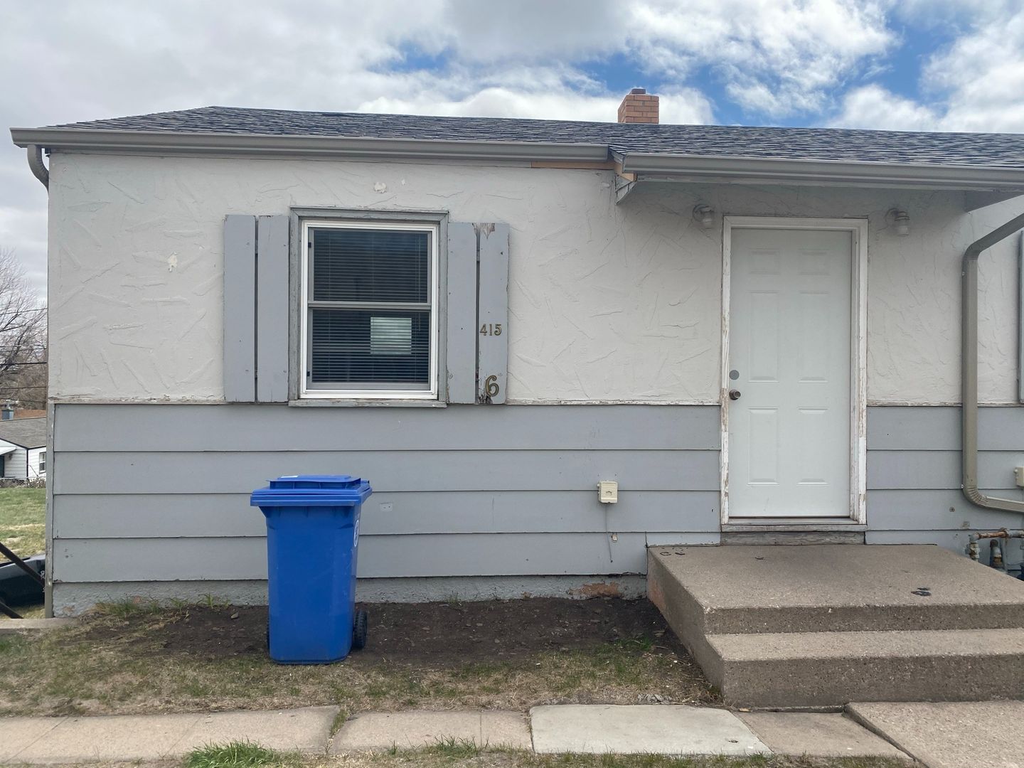 Rapid City Apartment: 415 E St Patrick St