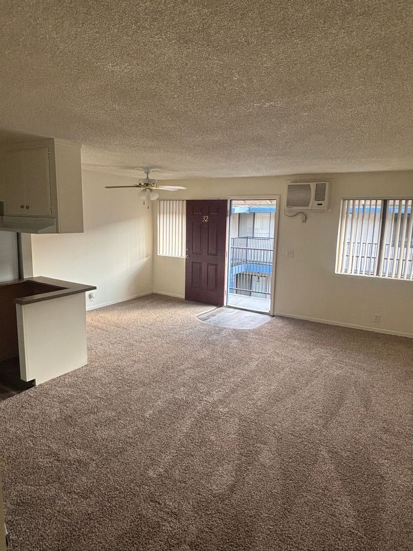 Lodi Apartment: 310 S. Orange Ave