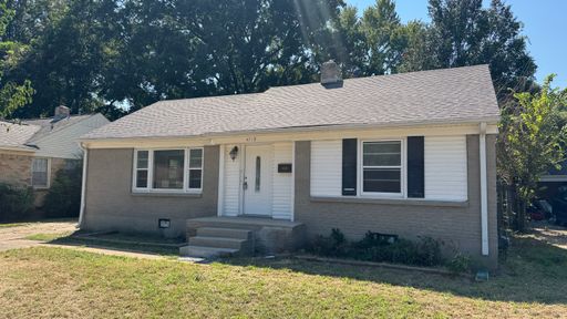 Affordable Home in Memphis-Comfort & Convenience Await! – photo 1