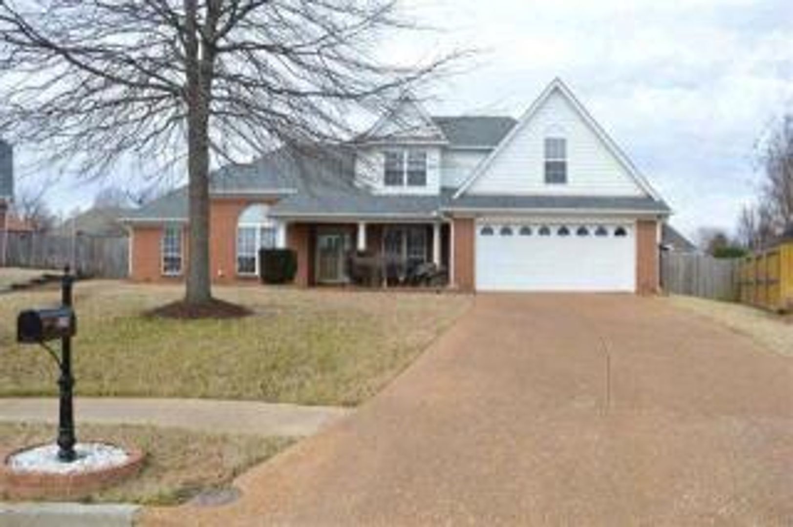 Arlington House: 5205 Summer Wind Lane,
