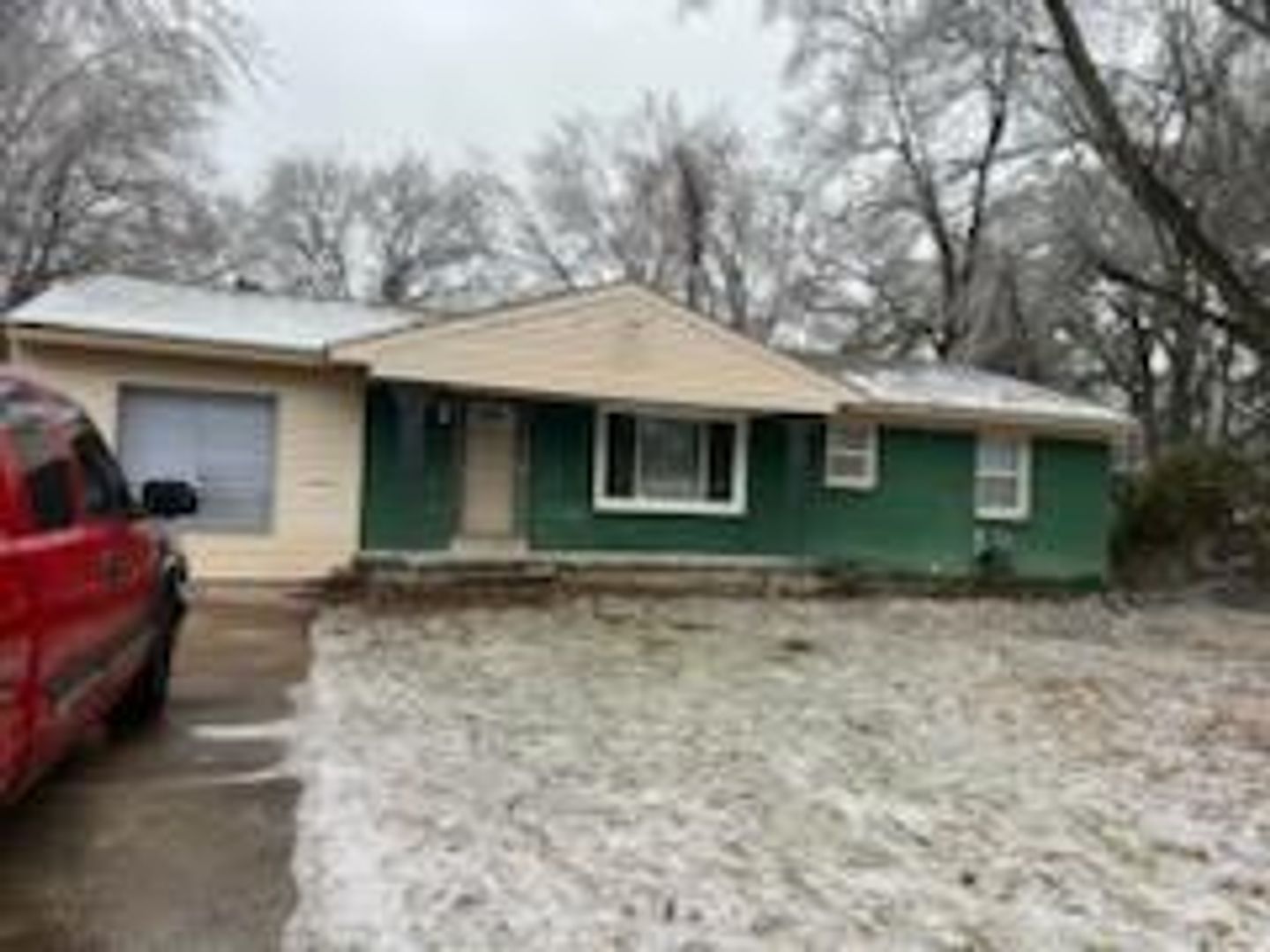 Memphis House: 4060 Tessland Road,