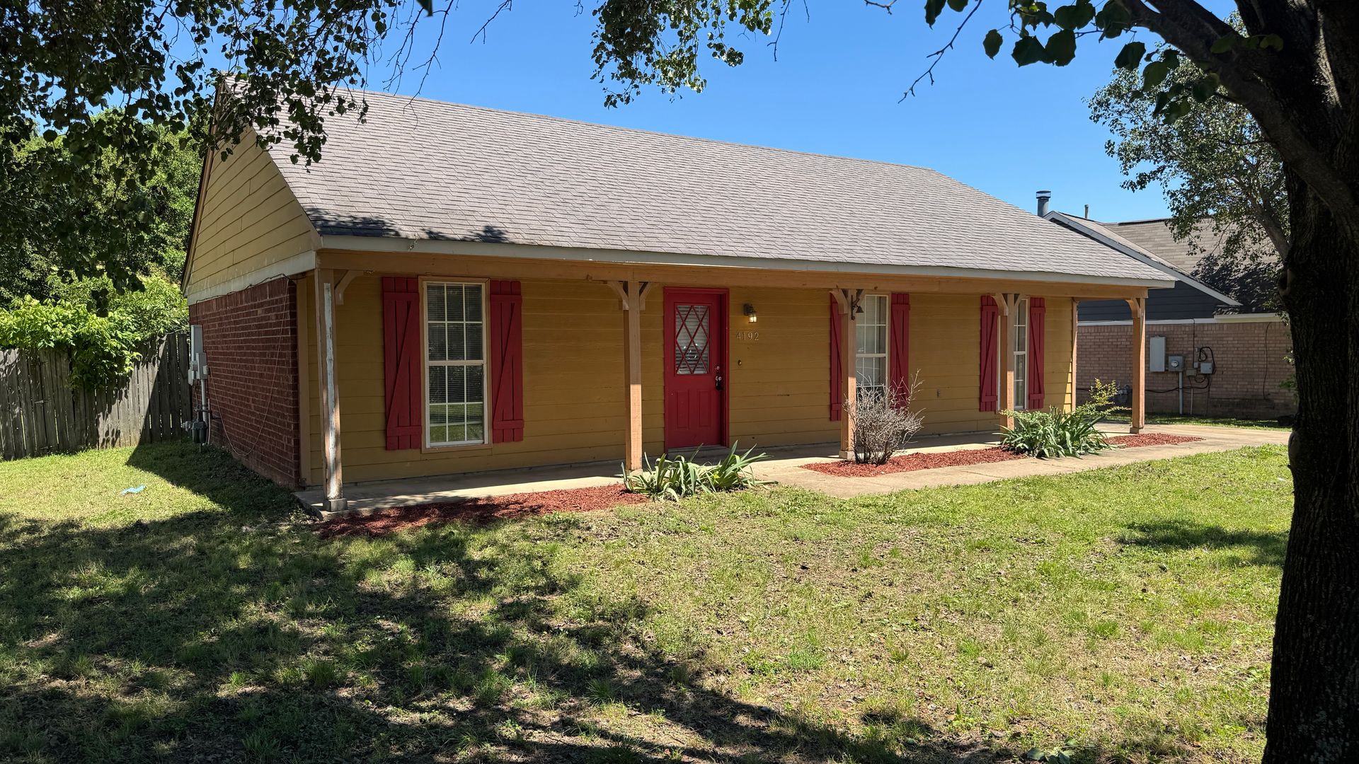 Horn Lake House: 4192 Anderton,