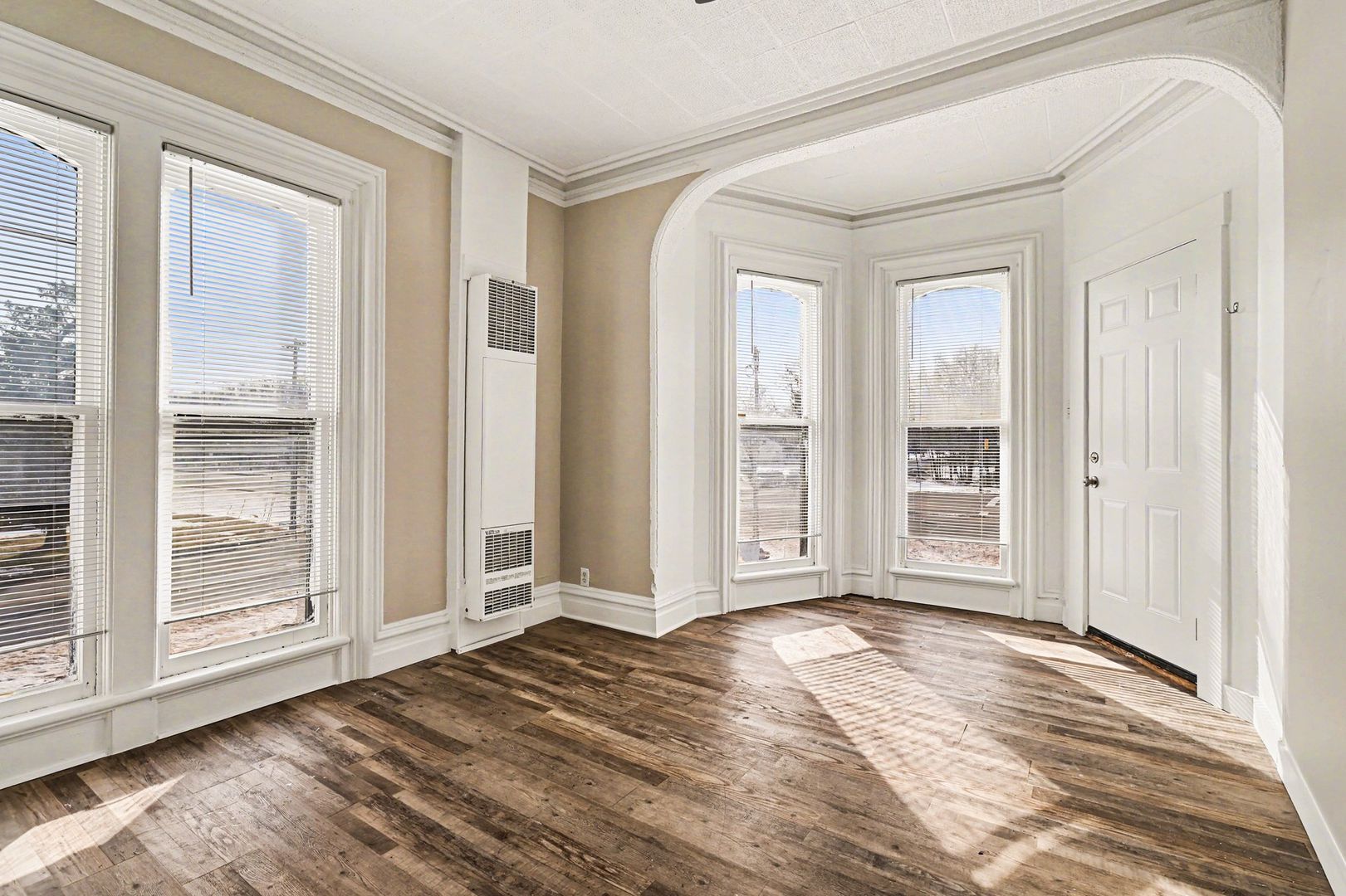 Kalamazoo Apartment: 2066 River St - Unit 5