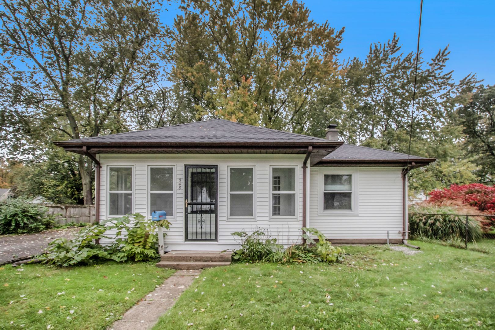 Kalamazoo House: 548 Dayton Avenue