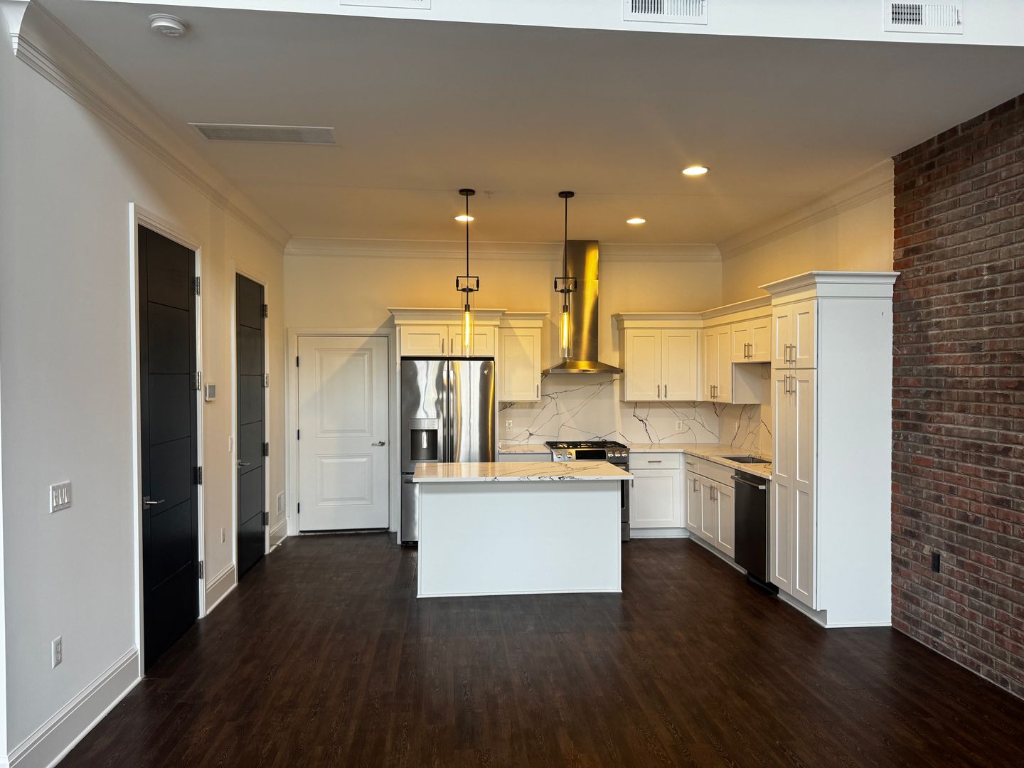 IRONGATE RESIDENCES, LLC 7 of 45