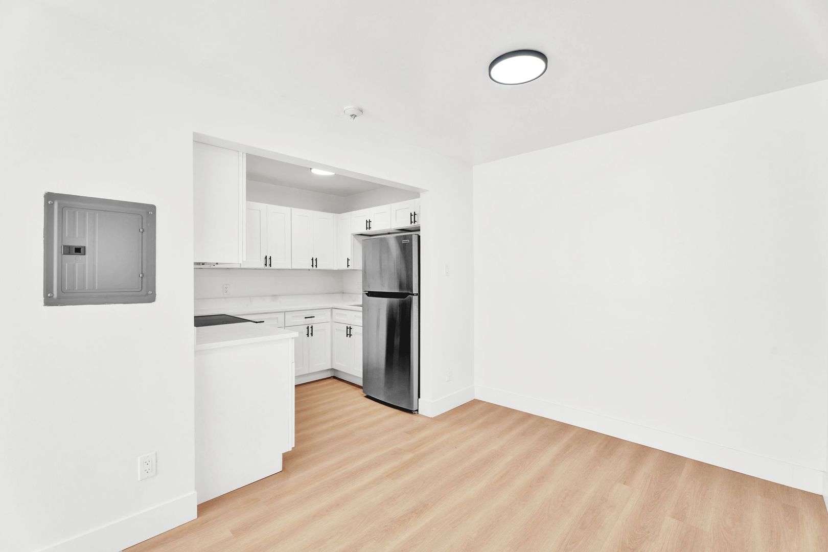 45631 UTICA GROUP, LLC 7 of 22