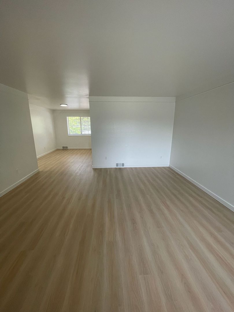 2101 BIRMINGHAM GROUP LLC 8 of 12