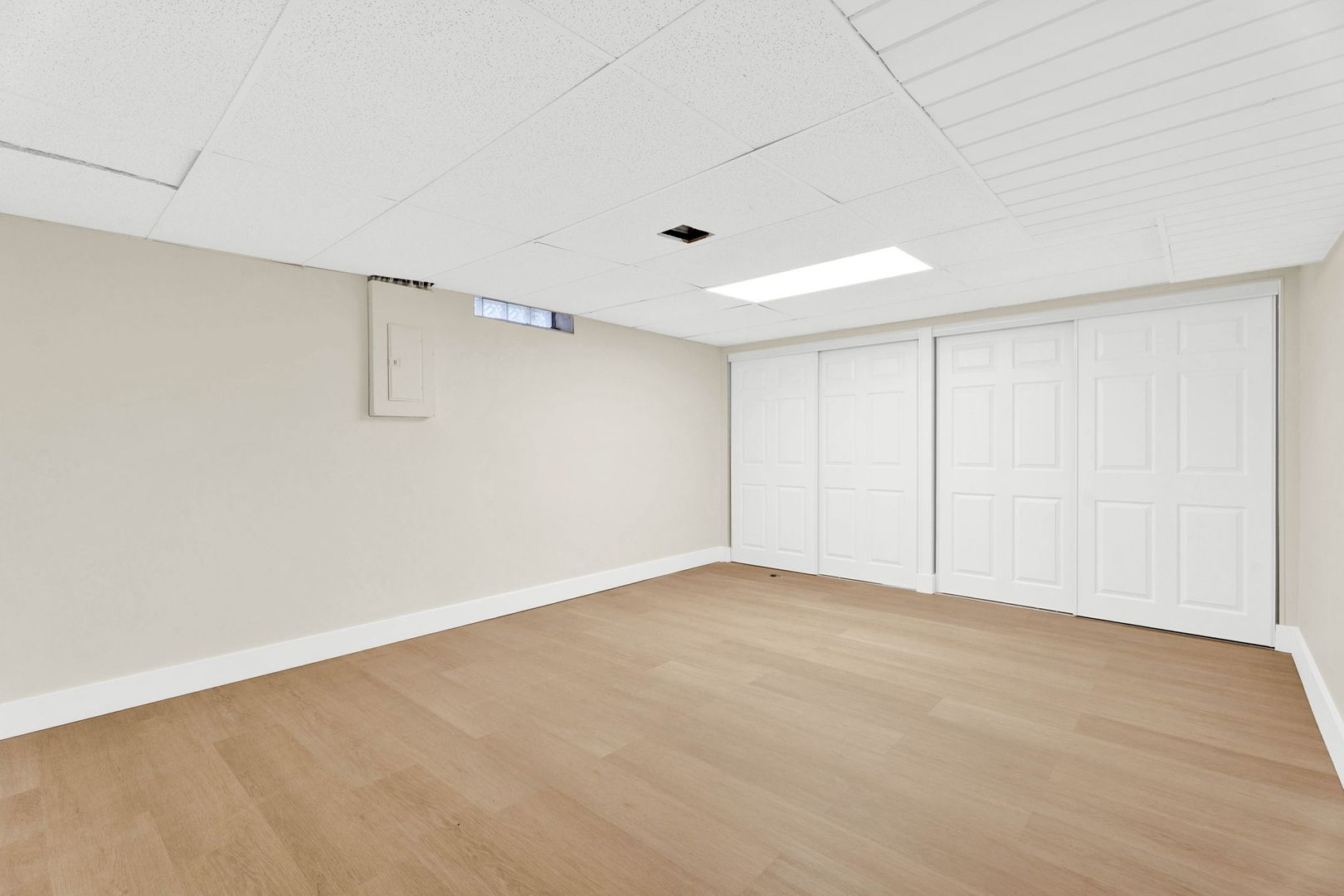 915 JAMES LLC 25 of 35