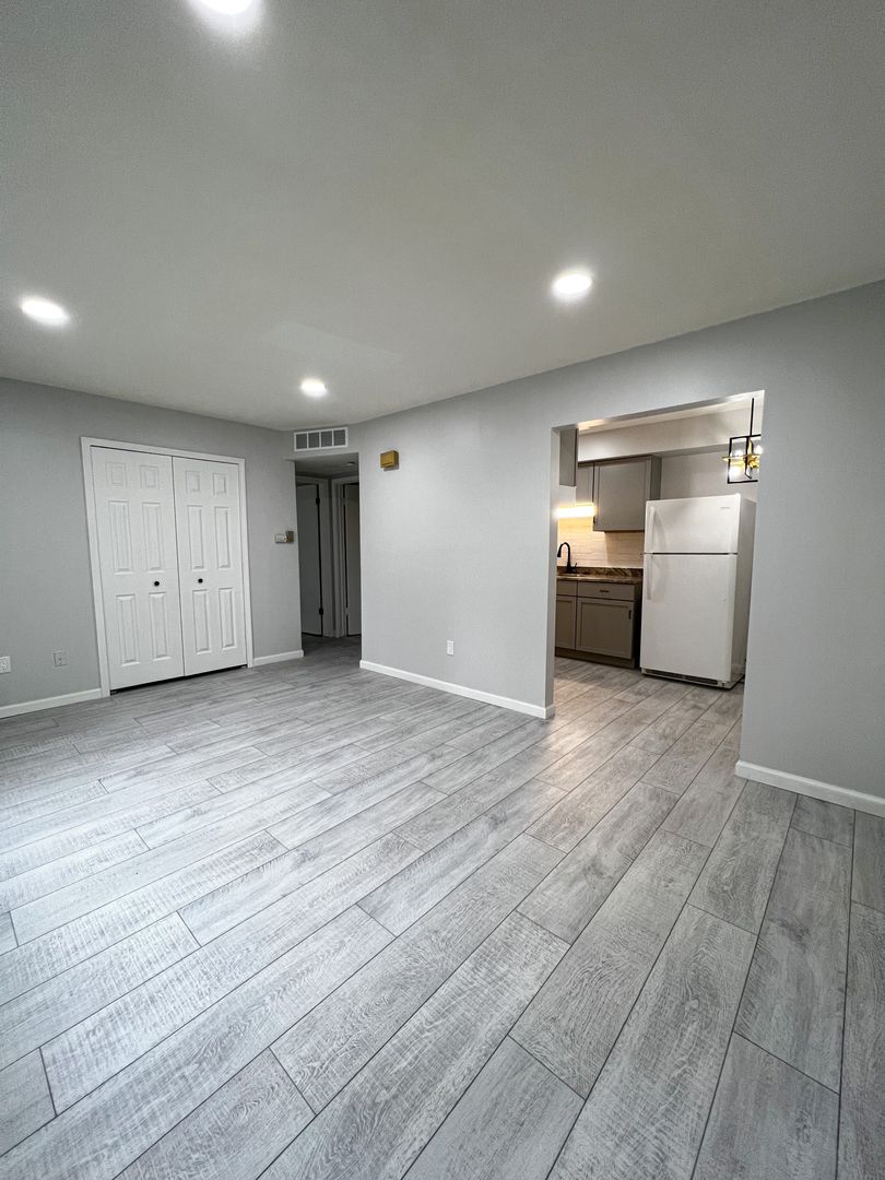23225 CLINTON INVESTMENT, LLC 3 of 12