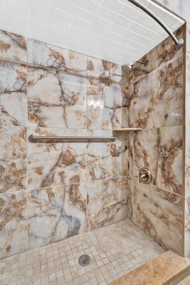 915 JAMES LLC 26 of 35
