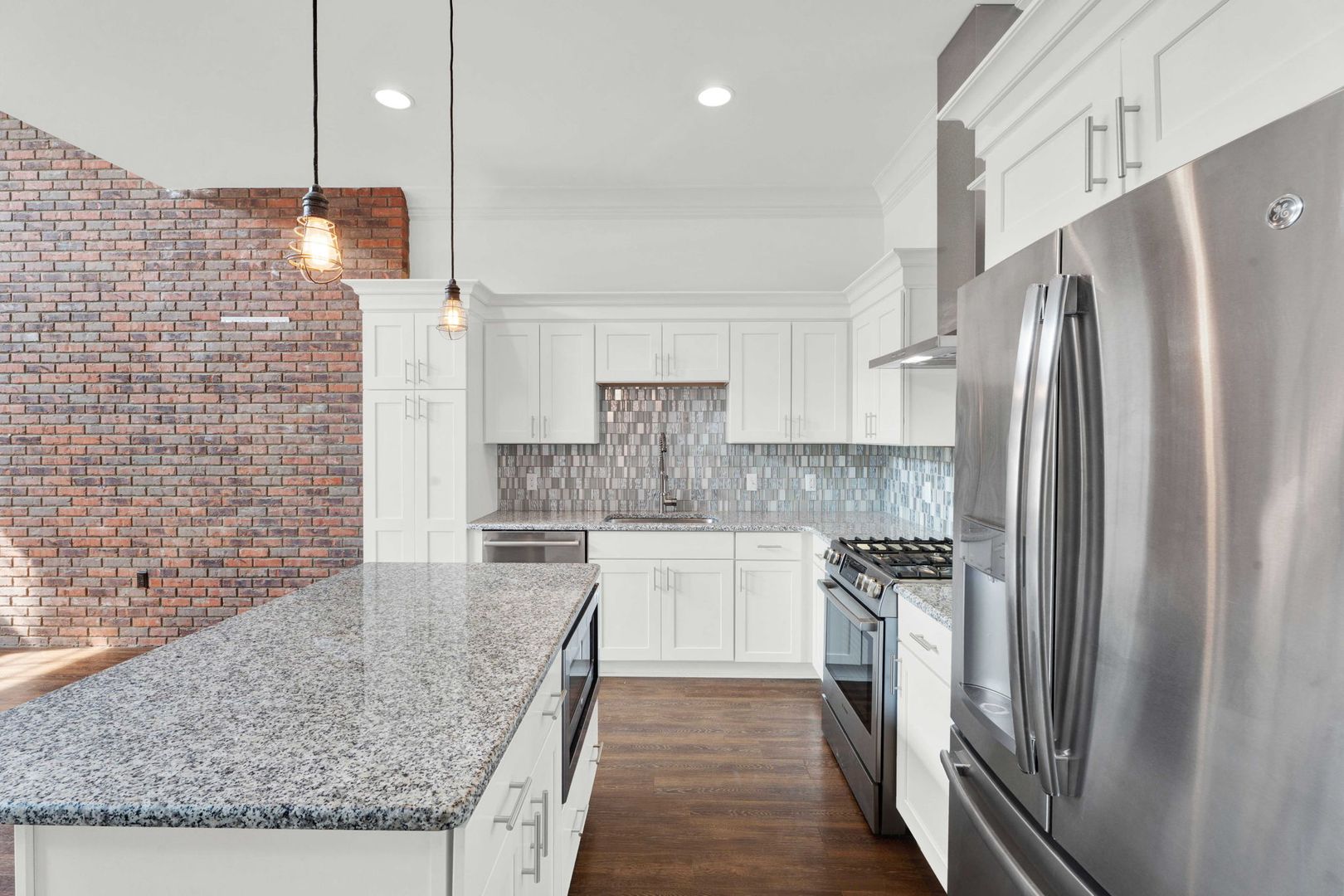 IRONGATE RESIDENCES, LLC 8 of 34