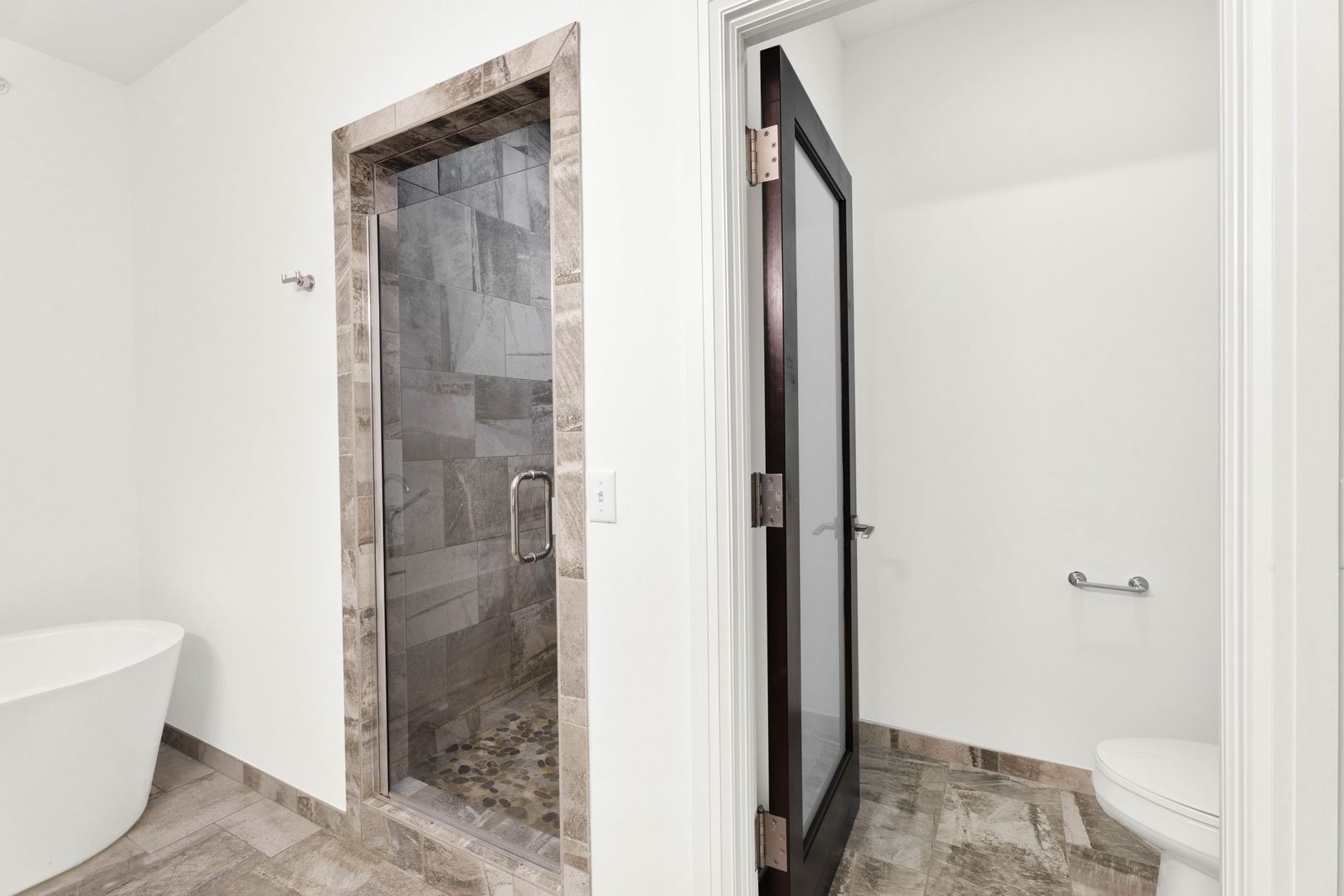 IRONGATE RESIDENCES, LLC 25 of 45