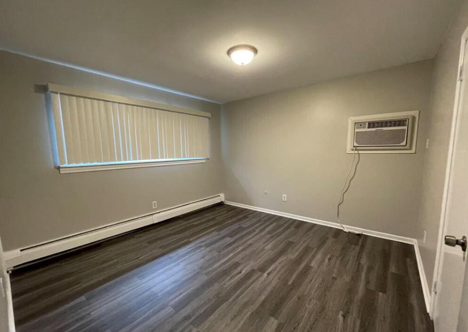 YPSILANTI Apartment: 120 S PROSPECT ST.