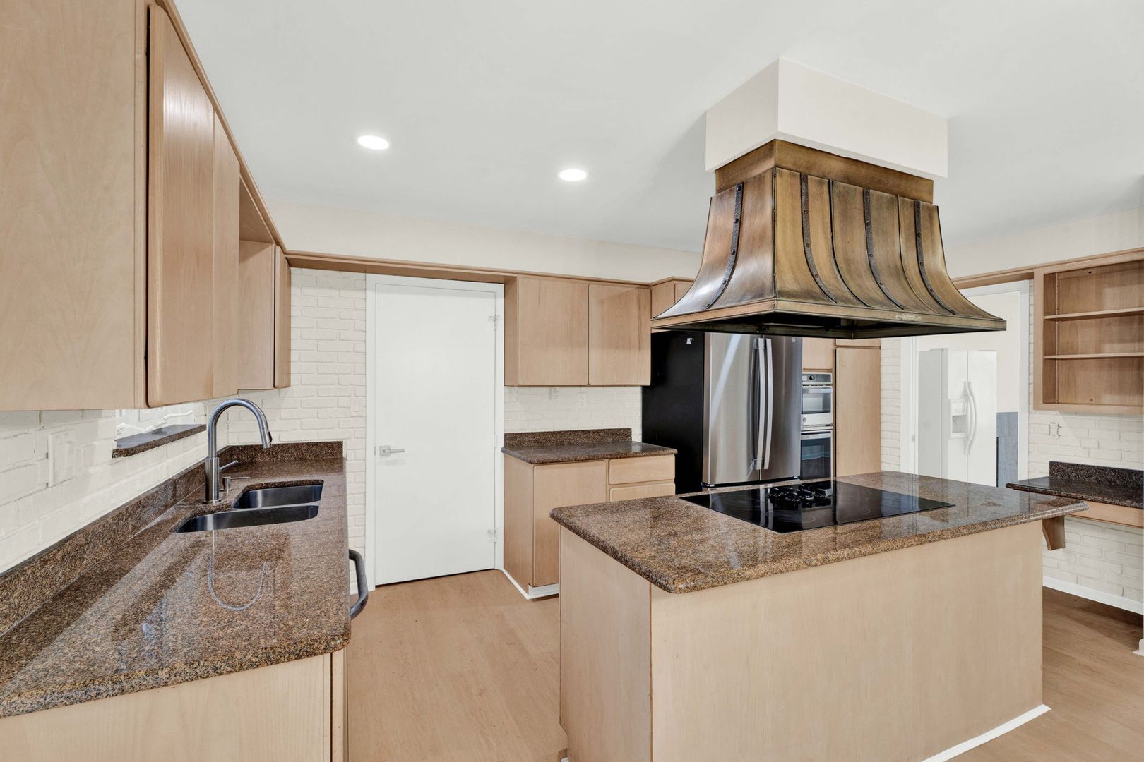 915 JAMES LLC 12 of 12