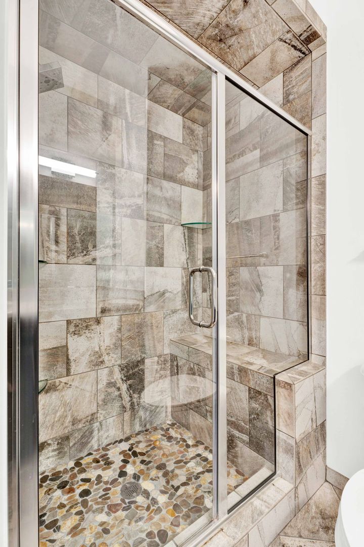 IRONGATE RESIDENCES, LLC 28 of 34