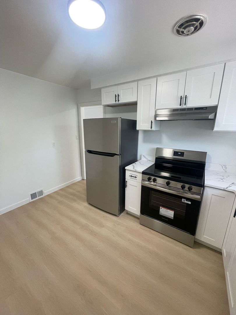 2101 BIRMINGHAM GROUP LLC 6 of 12