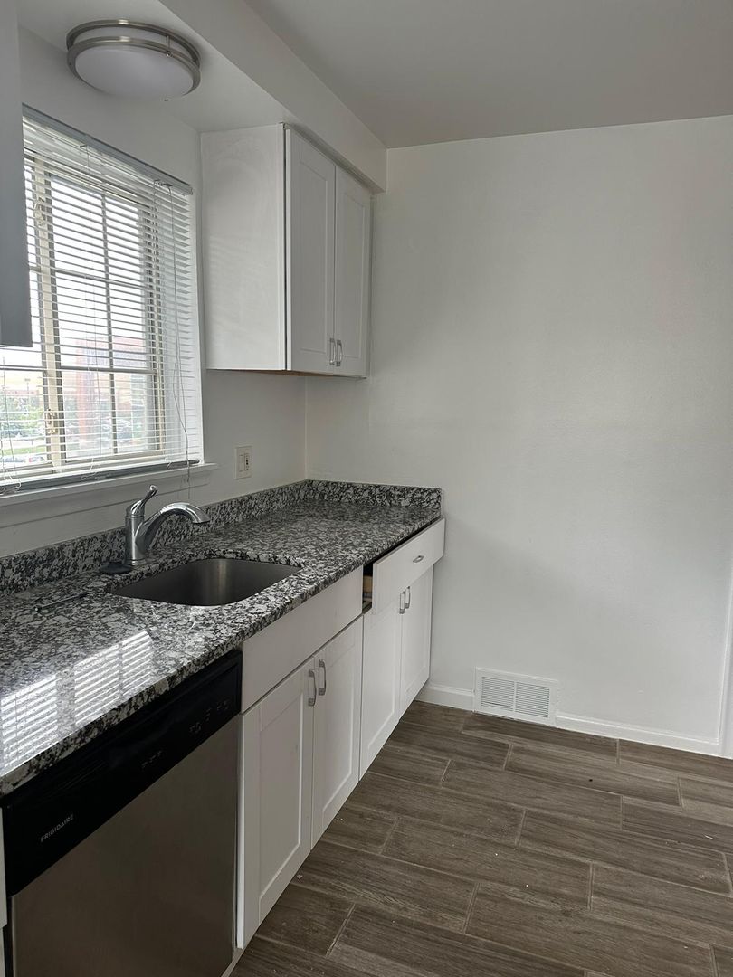 2101 BIRMINGHAM GROUP LLC 3 of 17