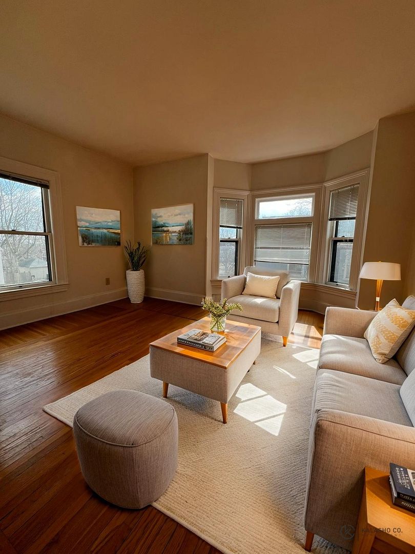 YPSILANTI Apartment: 111 N NORMAL ST