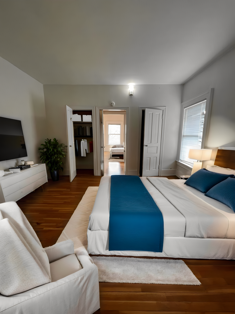 YPSILANTI Apartment: 111 N NORMAL ST