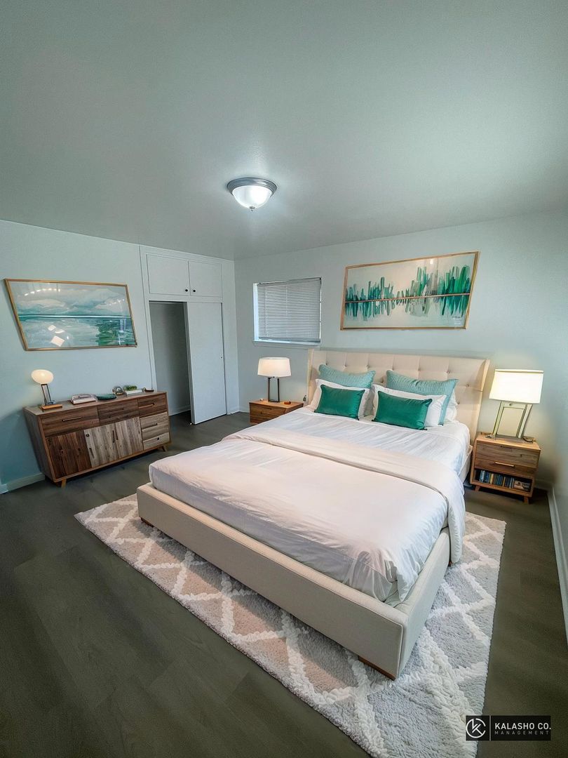 BIRMINGHAM Apartment: 2101 E MAPLE RD.