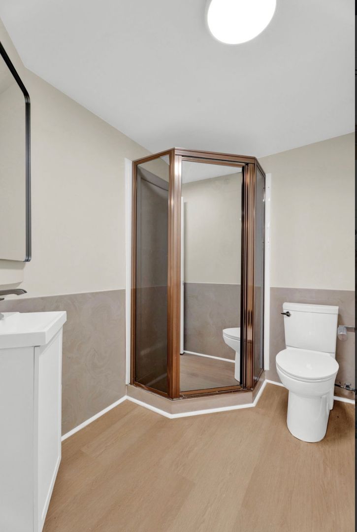 915 JAMES LLC 35 of 35