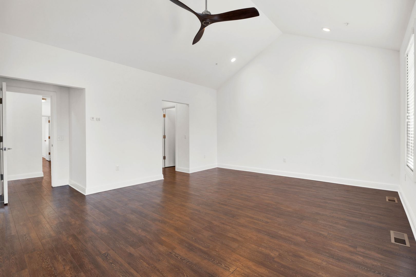 IRONGATE RESIDENCES, LLC 16 of 45