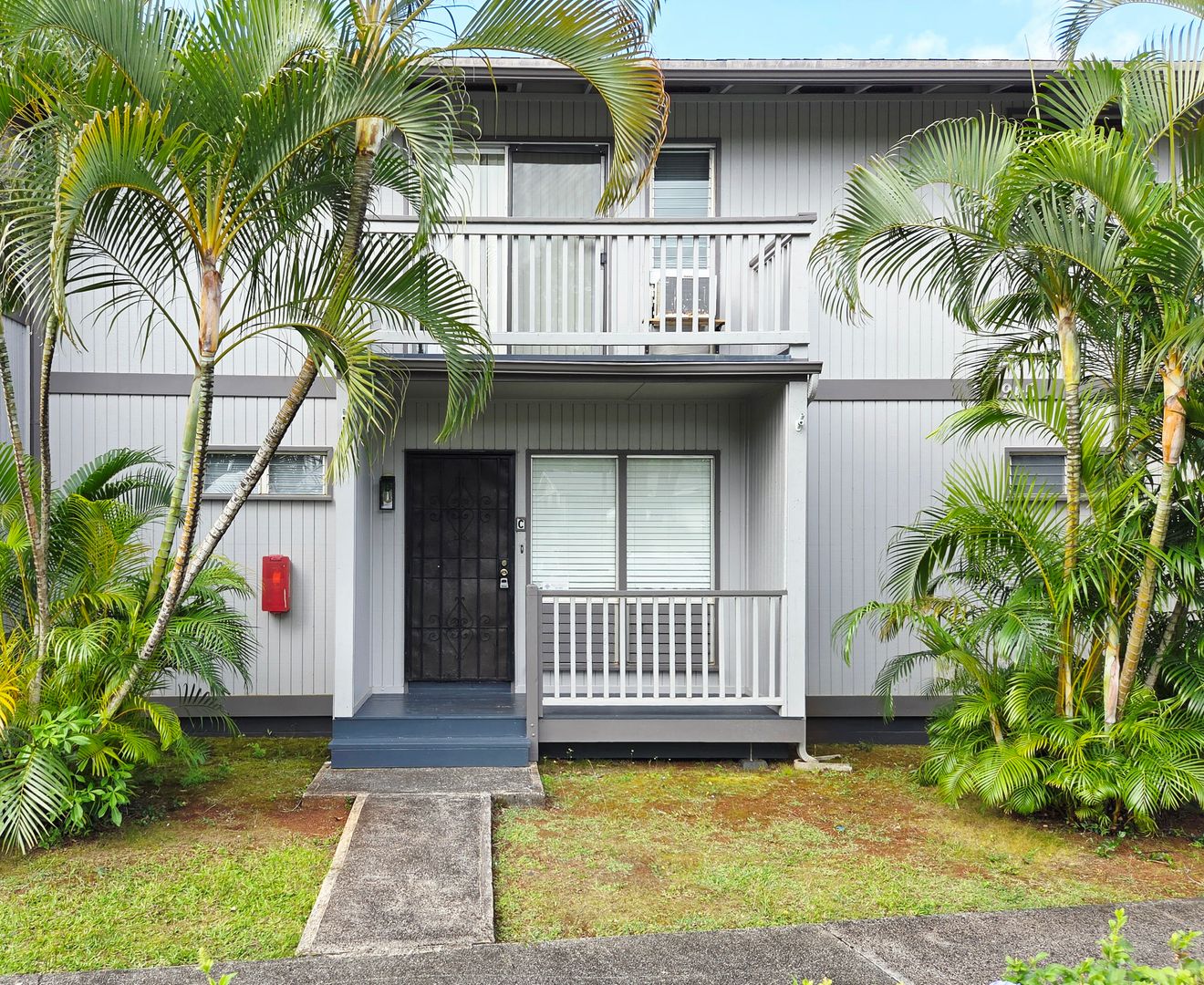 Aiea Townhome: 98-945 C Kaonohi St #114