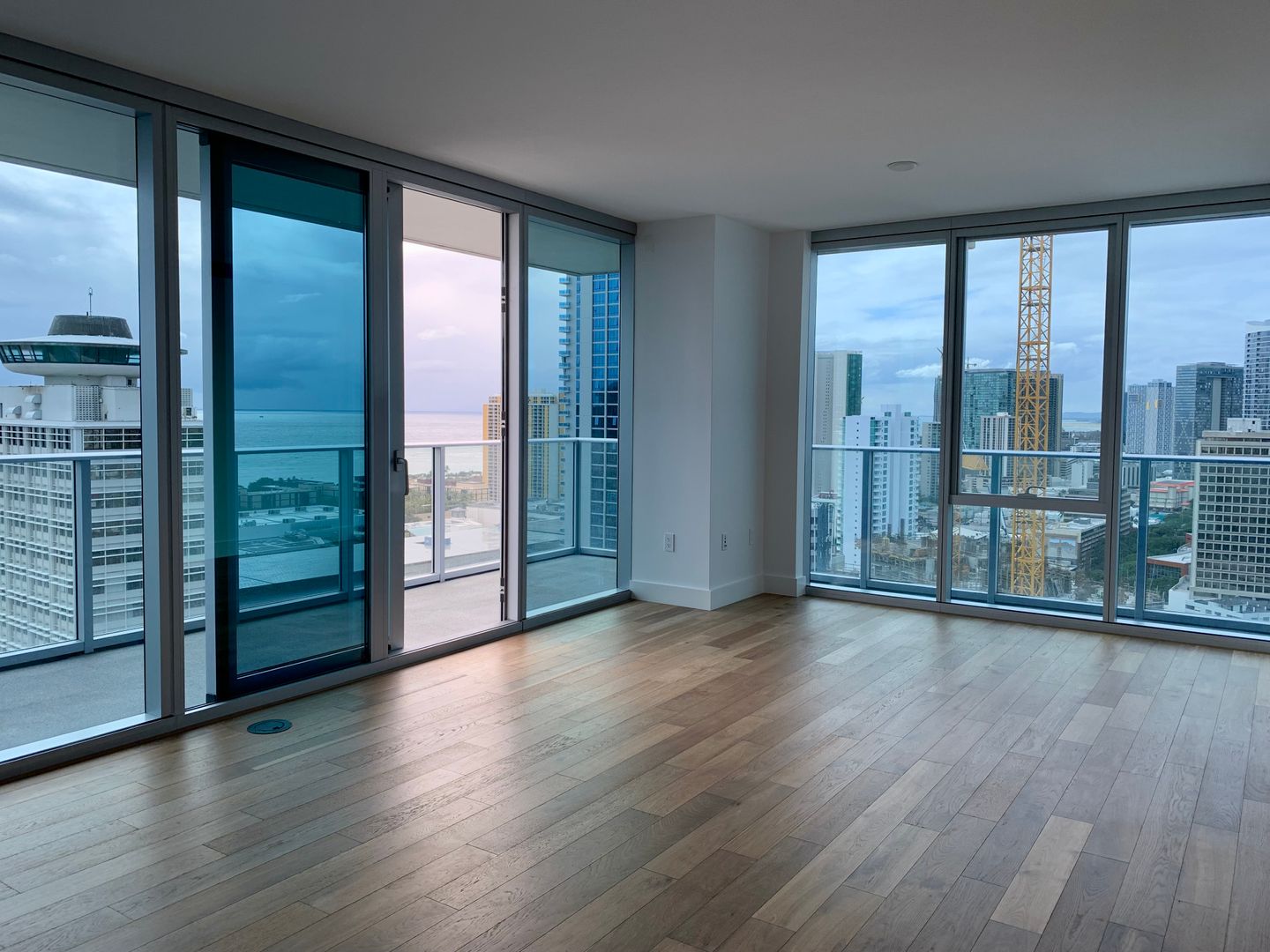 Honolulu Condo: 629 Keeaumoku St #2701