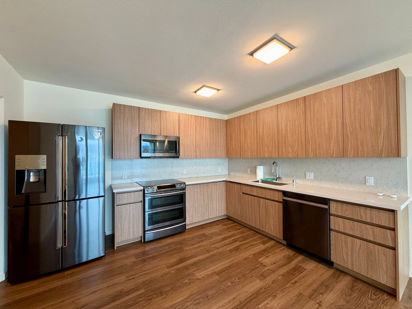 Honolulu Condo: 1391 Kapiolani Blvd #4204