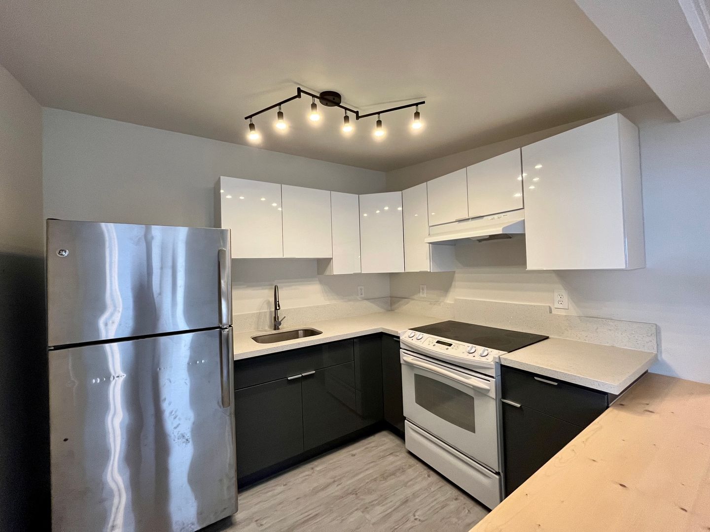 Kapolei Apartment: 92-526 Pilipono St