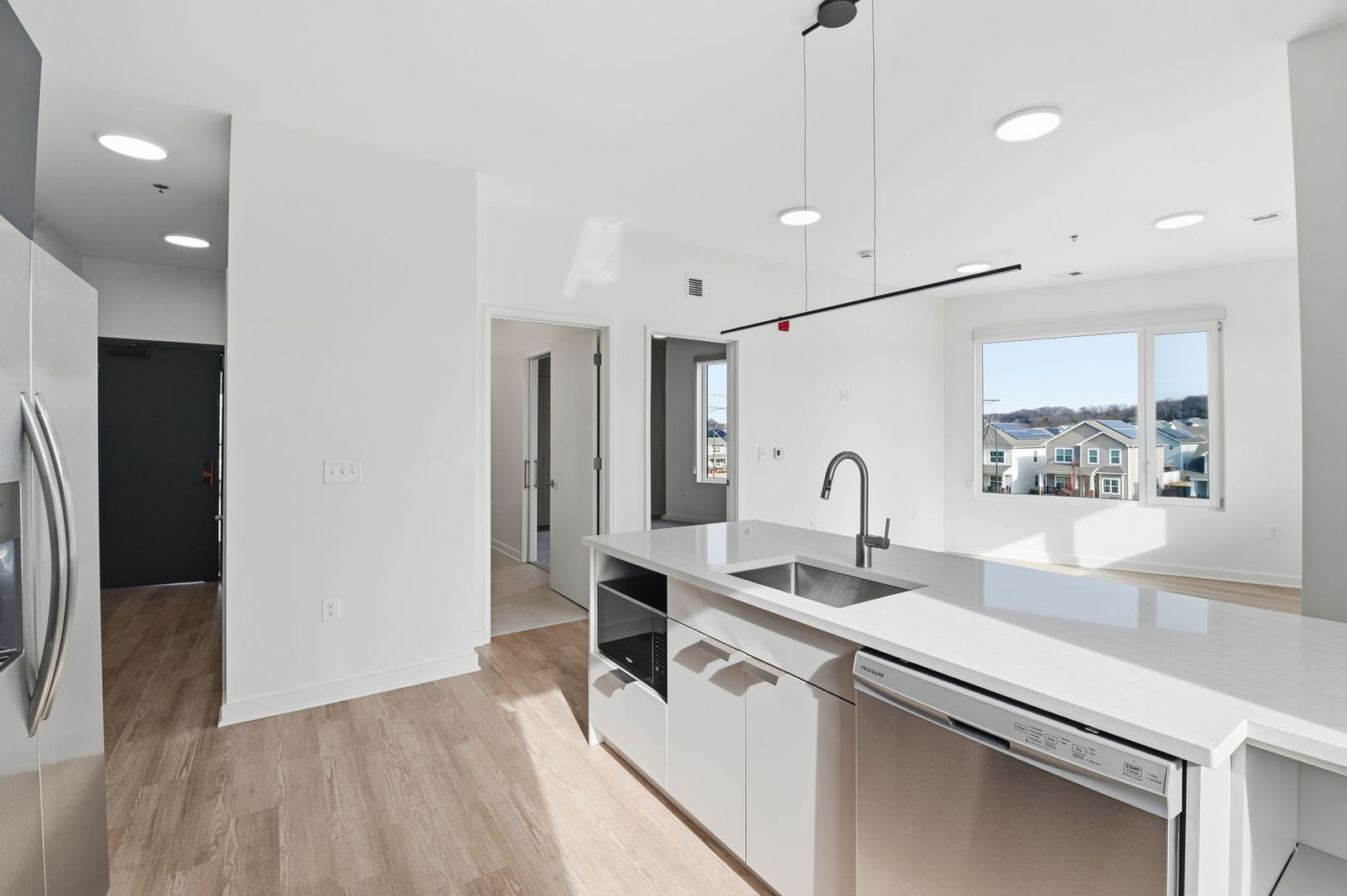 Richmond Apartment: 501 Orleans Street