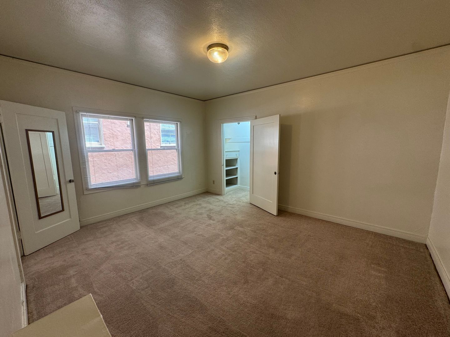 Berkeley Apartment: 1757 Oxford St, Apt 8