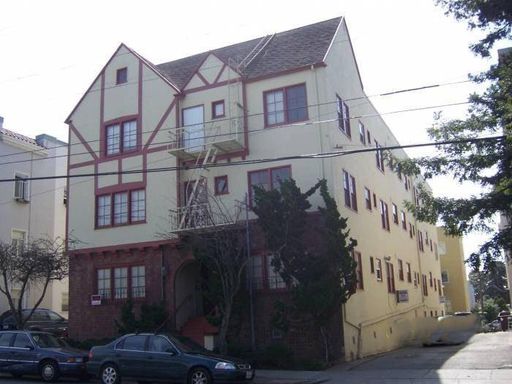 2br - 650ft2 - Sunny Apartment, Close to everywhere! Near by BART & CAL – photo 1