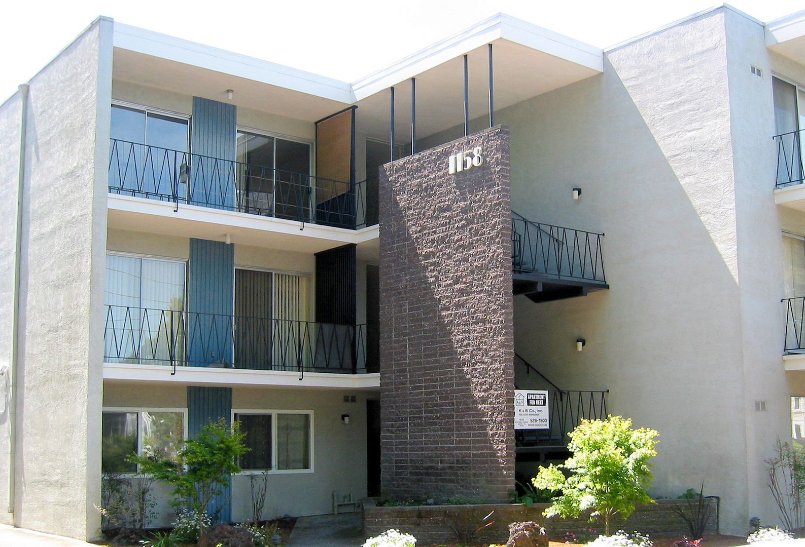 Alameda Apartment: 1158 Park Avenue Apt J