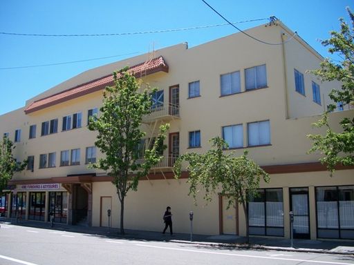 An excellent location on California at University Ave, just a few blocks from North Berkeley BART – photo 1