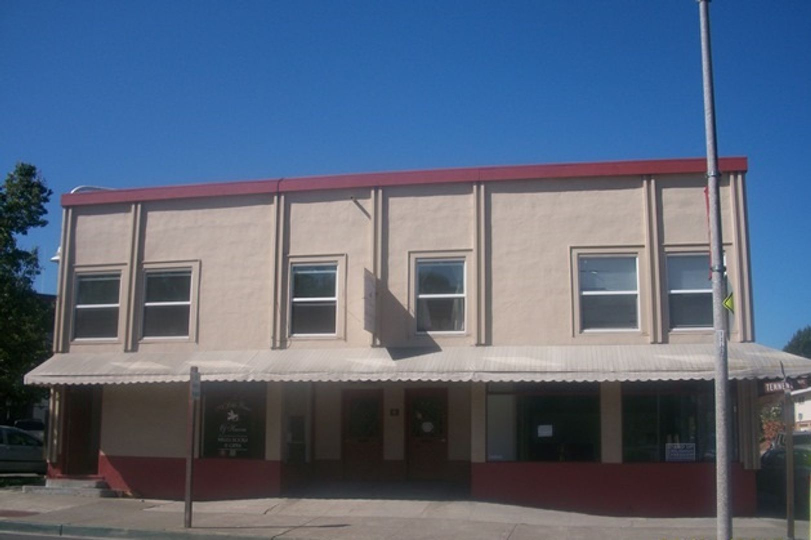 Pinole Apartment: 816 Tennant Avenue, Unit 4