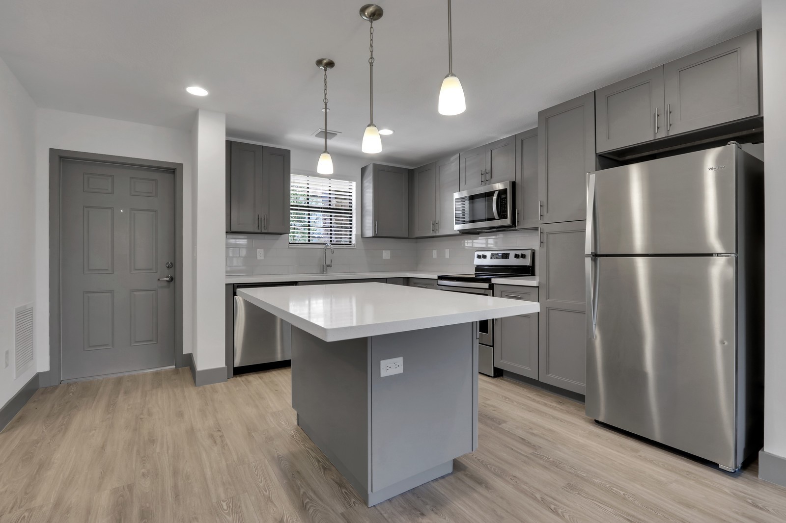 Fort Lauderdale Apartment: NE 14th Court