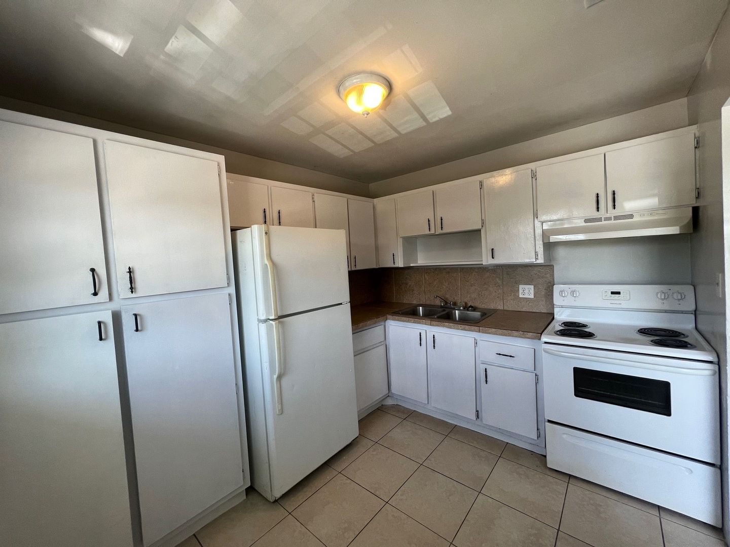 Fort Pierce Apartment: 3206 Louisiana Ave