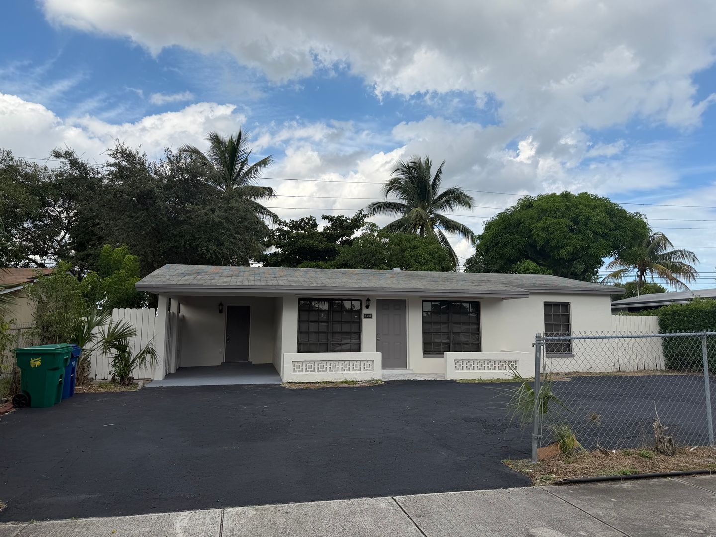 Lauderhill House: 3391 NW 18 Place