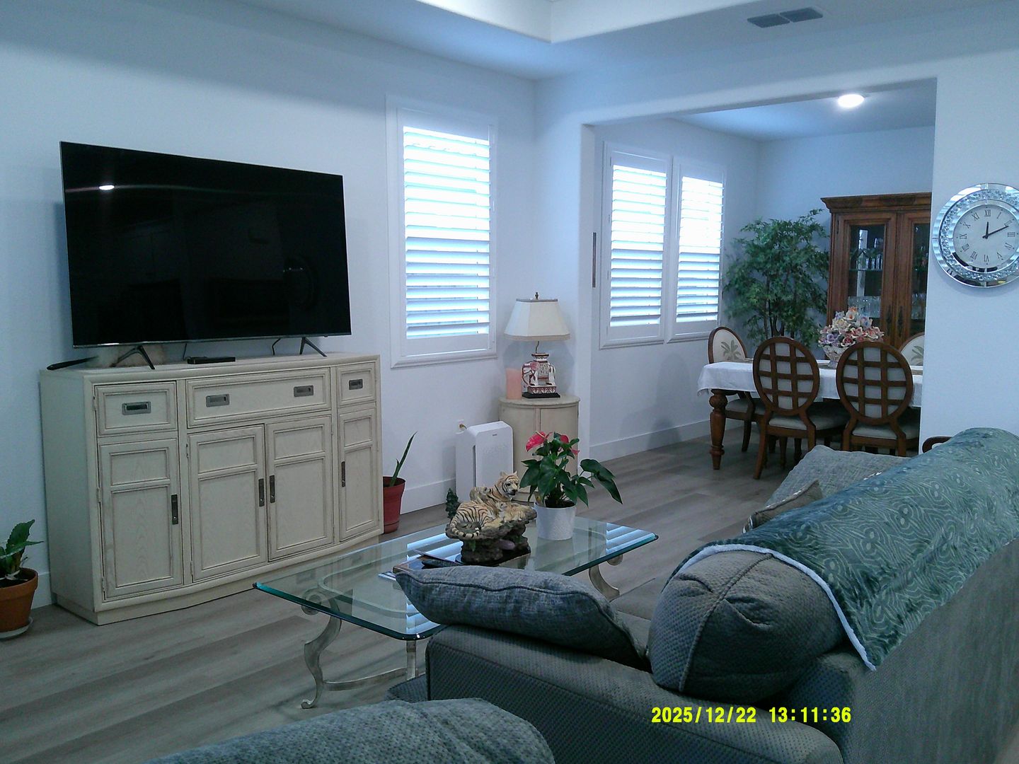 Dixon House: 2255 Lark Way