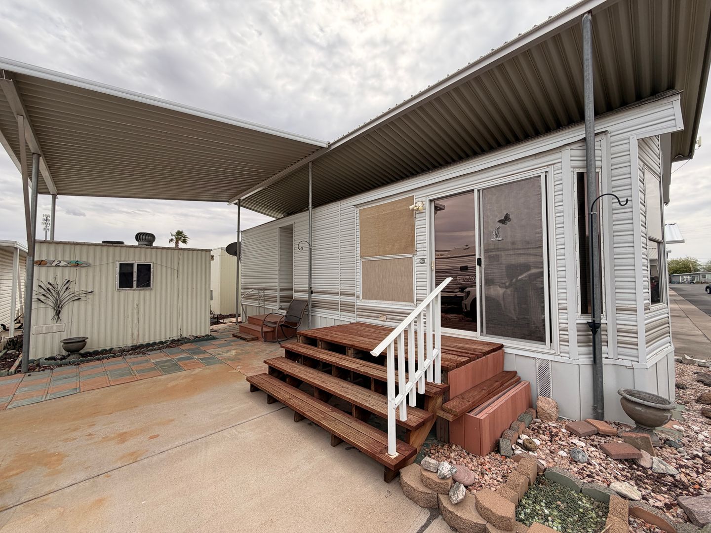 Florence House: 125 E Gila Dr - 125 E Gila