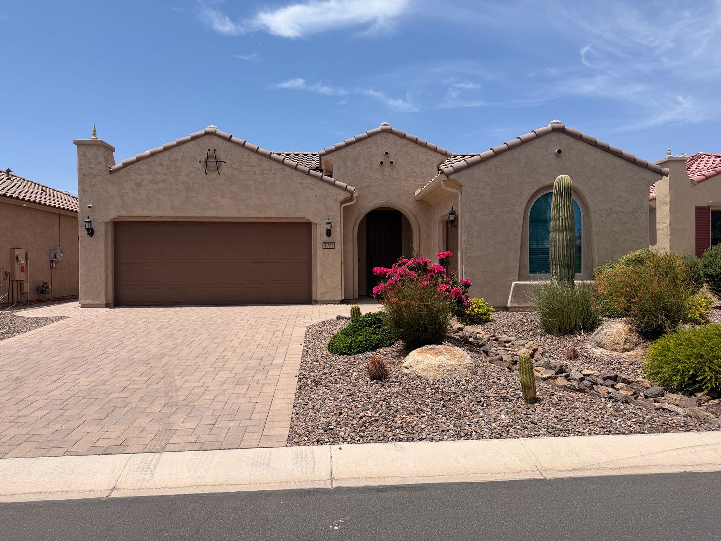 Florence House: 4024 N Cottonwood Dr