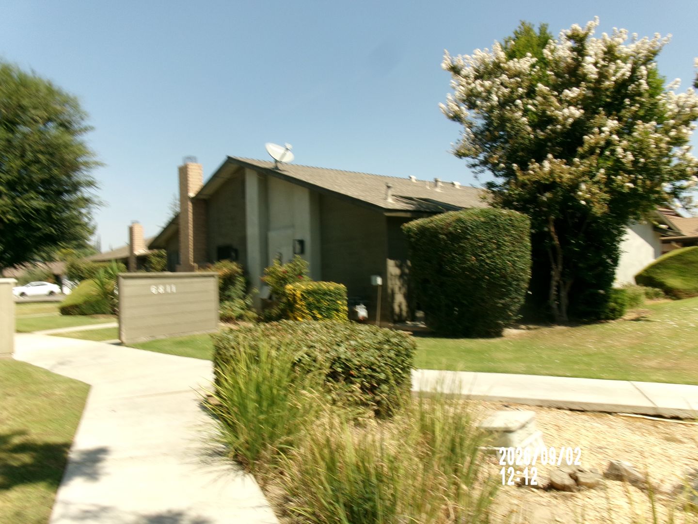 BAKERSFIELD Apartment: 6811 KLAMATH WAY UNITS A-D