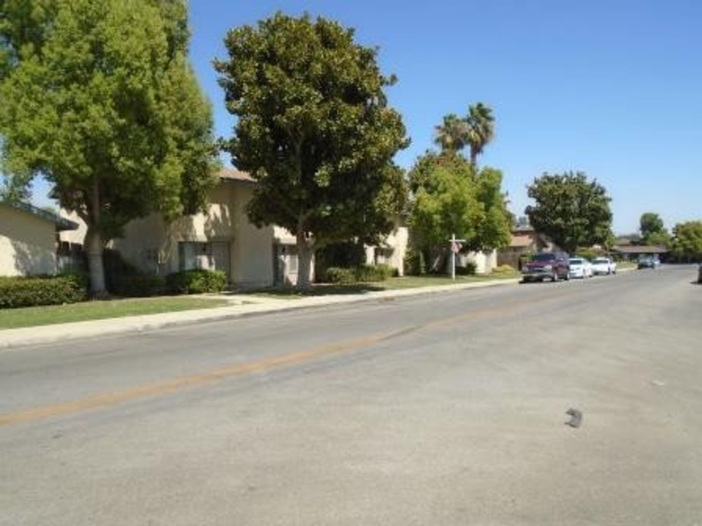 Bakersfield Apartment: 4720 BUCKLEY WAY, 1-12