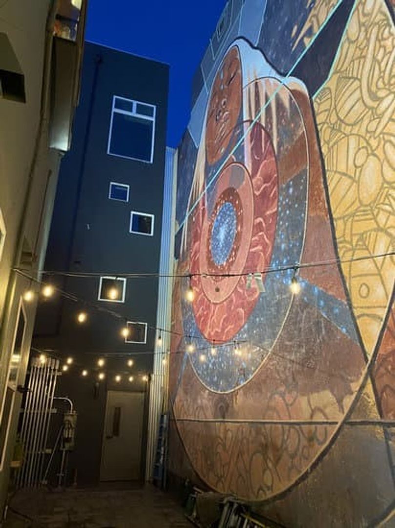 Oakland Apartment: 5608 Martin Luther King Jr. Way