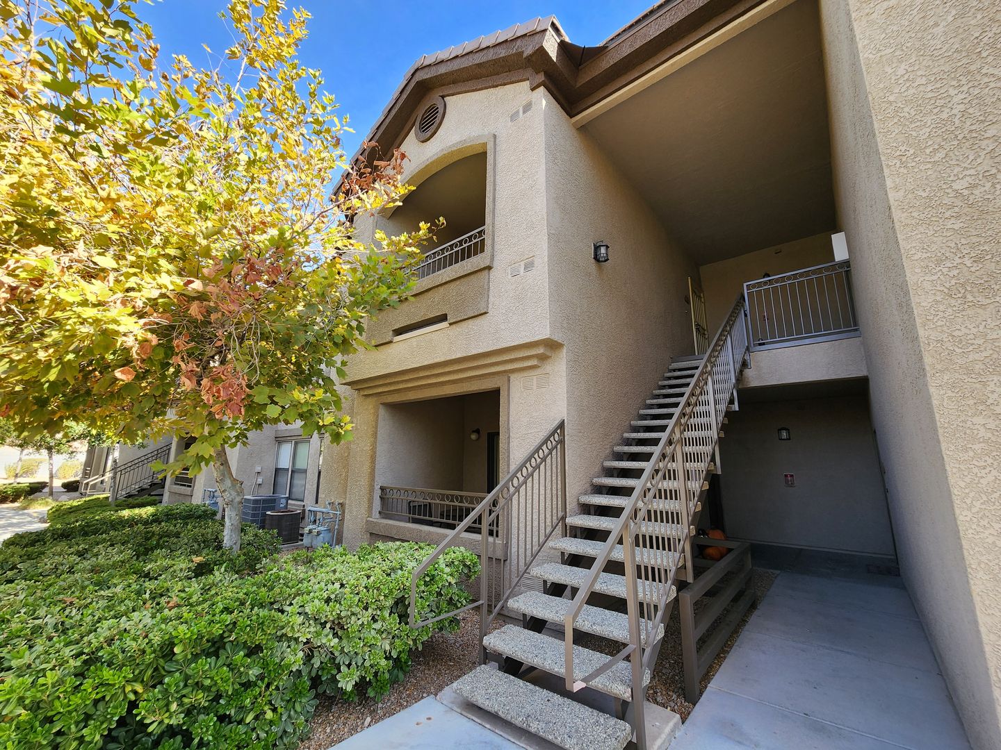 Las Vegas Condo: 8250 N Grand Canyon Dr., #2171