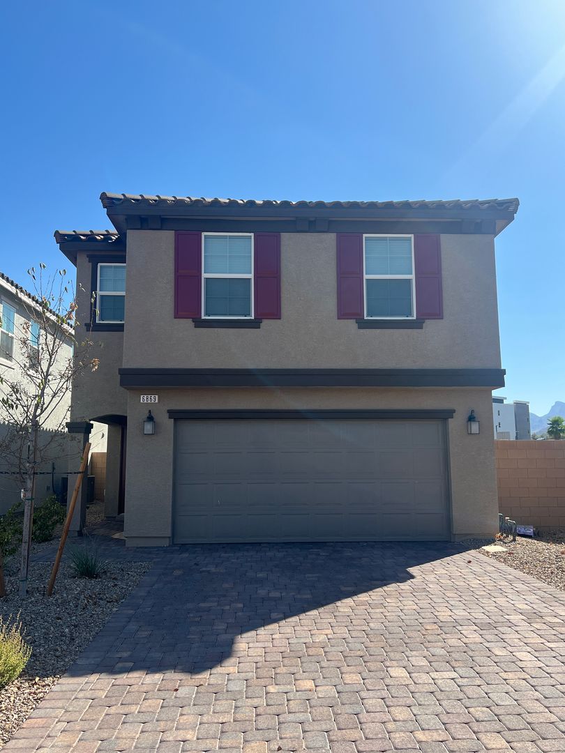 Las Vegas House: 6869 Calvitero St