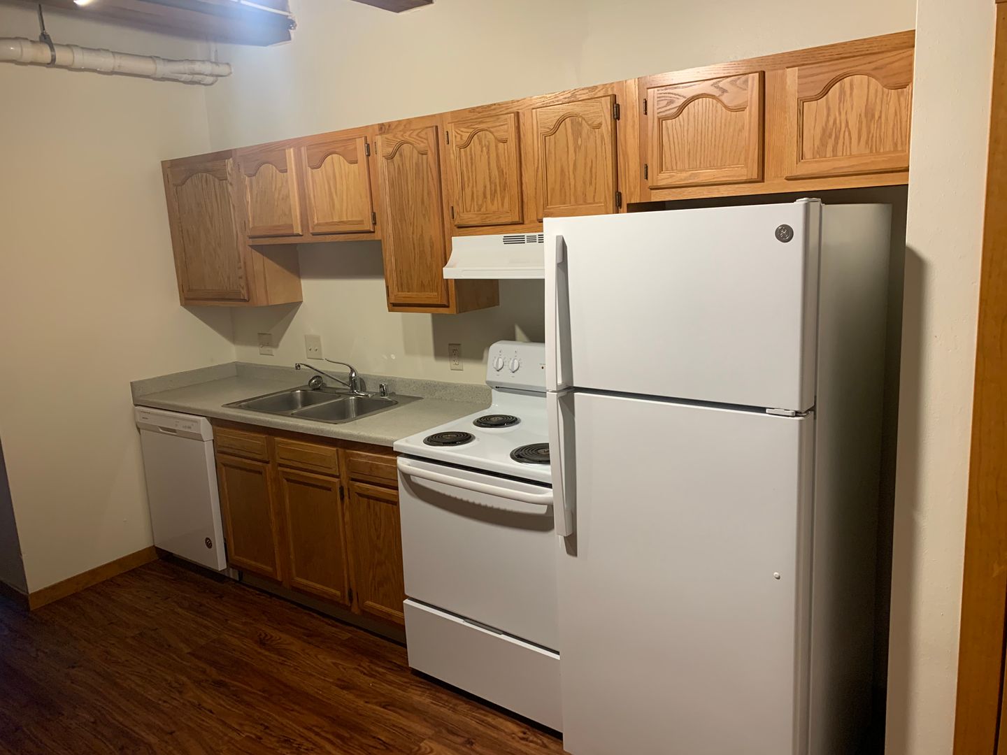 Racine Apartment: 134 Main St