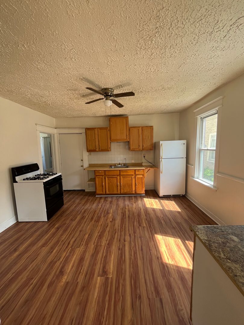 Milwaukee Apartment: 1818 N. Pulaski Ave - Unit #1