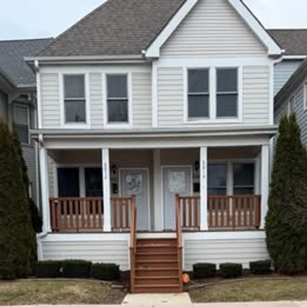 Milwaukee Townhome: 2012 N Buffum St
